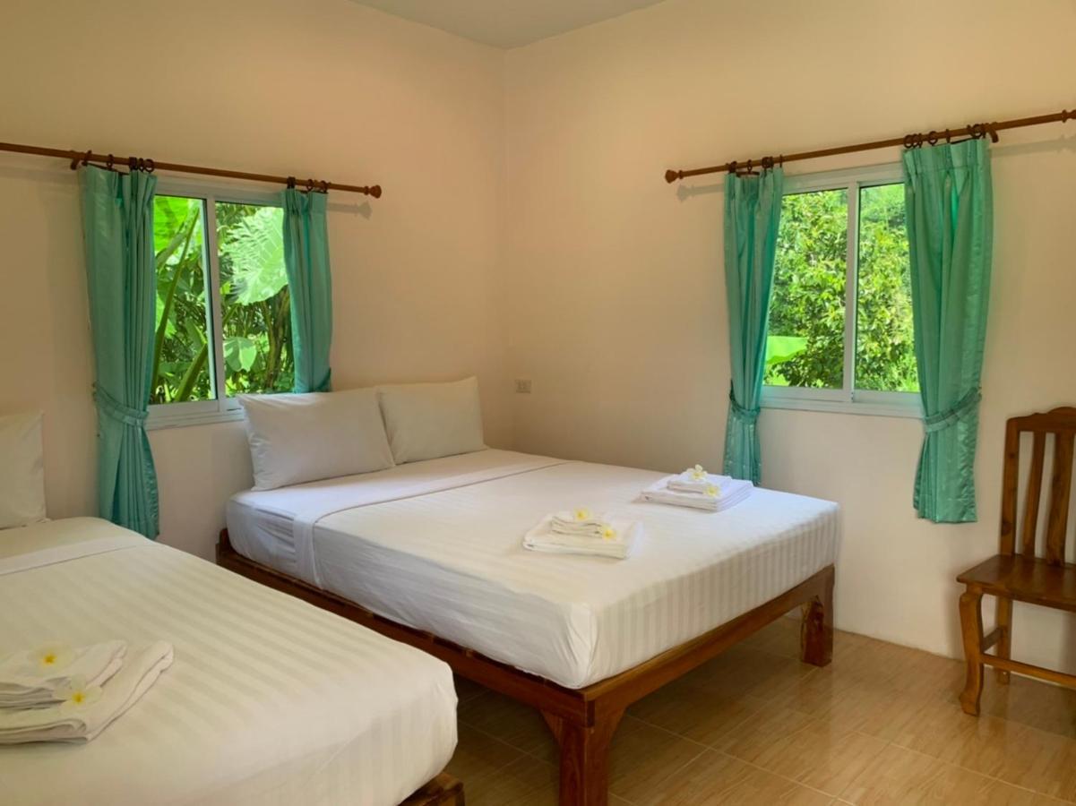 Khaosok Bamboo Huts Resort Khao Sok National Park ภายนอก รูปภาพ